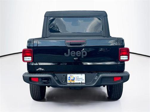 2026 Jeep Gladiator Sport S