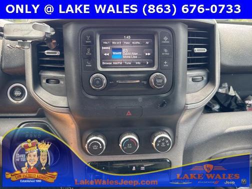 2021 RAM 2500 Tradesman Crew Cab 4x4 6'4' Box