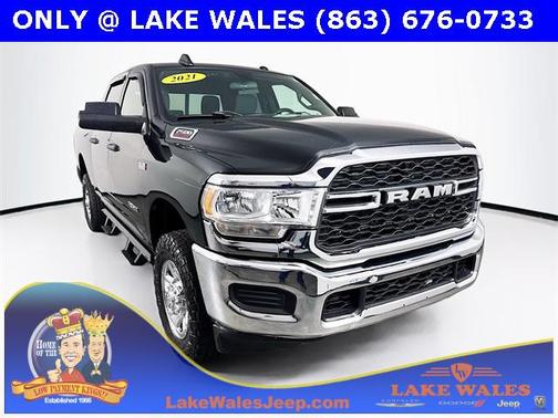 2021 RAM 2500 Tradesman Crew Cab 4x4 6'4' Box