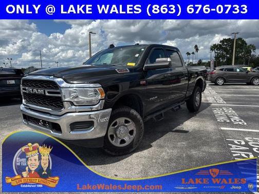 2021 RAM 2500 Tradesman Crew Cab 4x4 6'4' Box
