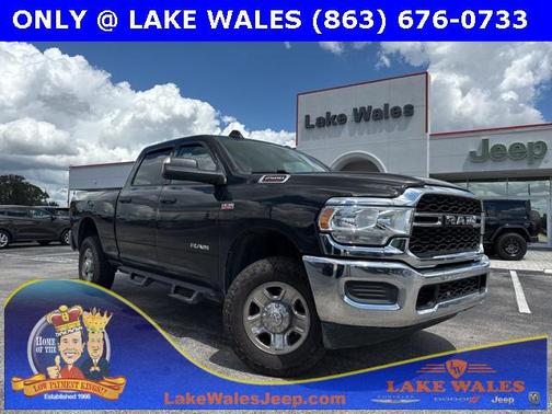 2021 RAM 2500 Tradesman Crew Cab 4x4 6'4' Box