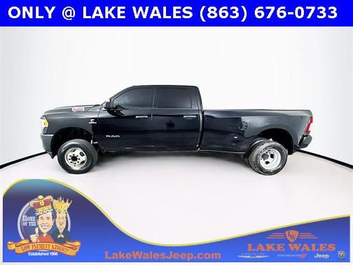 2021 RAM 3500 Tradesman Crew Cab 4x4 8' Box