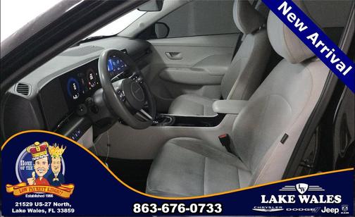 2025 Hyundai KONA SE