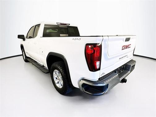 2022 GMC Sierra 1500 SLE