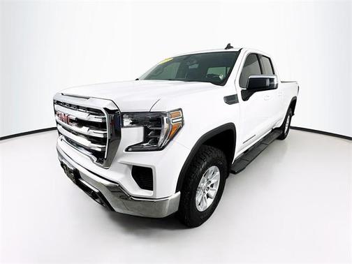 2022 GMC Sierra 1500 SLE