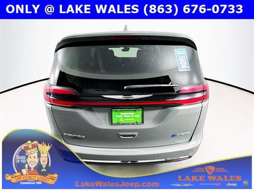 2022 Chrysler Pacifica Hybrid Touring L