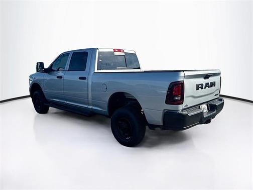 2025 RAM 2500 Tradesman Crew Cab 4x4 6'4' Box