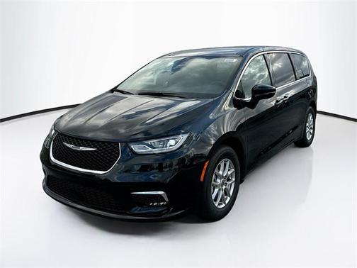 2025 Chrysler Pacifica L