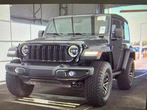 Granite Crystal Metallic Clearcoat 2025 Jeep Wrangler Willys