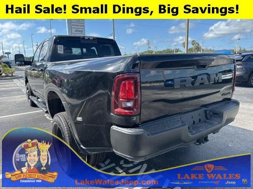 2025 RAM 3500 Tradesman Crew Cab 4x4 8' Box
