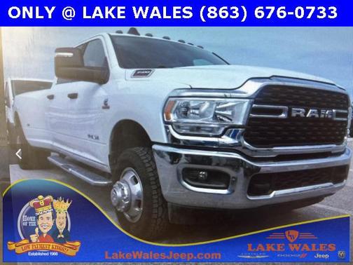 2024 RAM 3500 Big Horn Crew Cab 4x4 8' Box