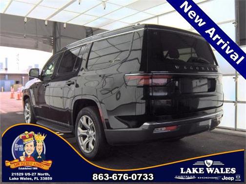 2022 Jeep Wagoneer Series II 4x2