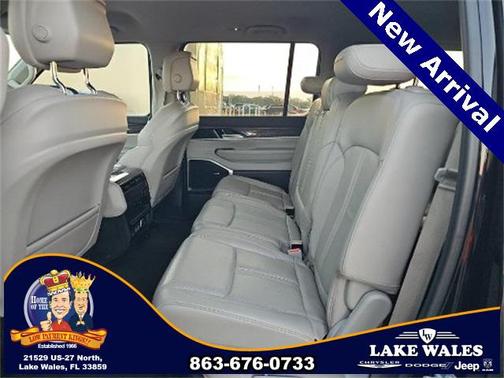 2022 Jeep Wagoneer Series II 4x2