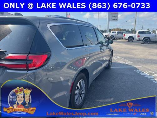 2021 Chrysler Pacifica Hybrid Touring L