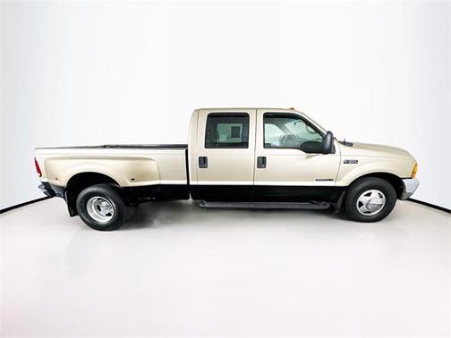 2001 Ford F-350 XLT Crew Cab Super Duty