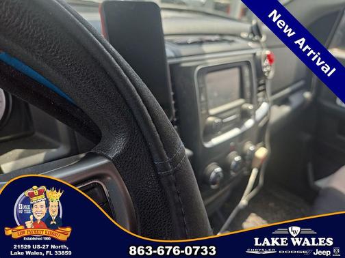 Bright White Clearcoat 2022 RAM 1500 Classic SLT