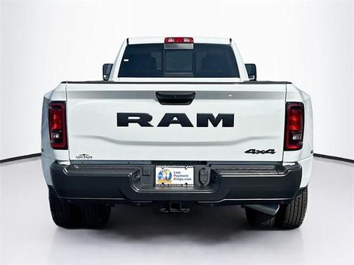2025 RAM 3500 Tradesman Crew Cab 4x4 8' Box