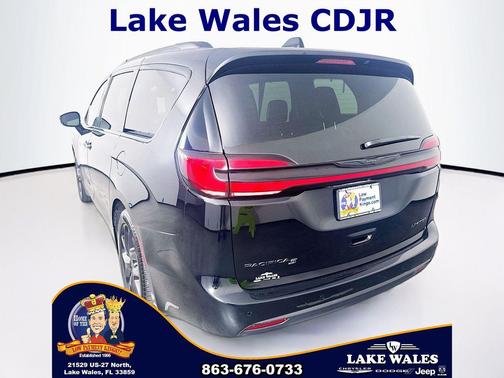 2025 Chrysler Pacifica Limited