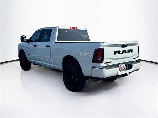 2025 RAM 2500 Big Horn Crew Cab 4x4 6'4' Box