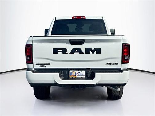 2025 RAM 2500 Big Horn Crew Cab 4x4 6'4' Box