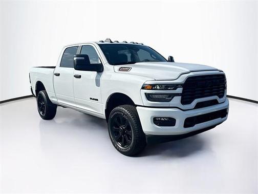 2025 RAM 2500 Big Horn Crew Cab 4x4 6'4' Box