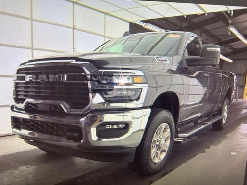 Granite Crystal Metallic Clearcoat 2026 RAM 2500 Big Horn Crew Cab 4x4 6'4' Box