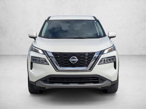 Pearl White Tricoat 2023 Nissan Rogue SV