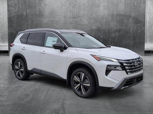 2025 Nissan Rogue SL