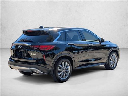 2022 INFINITI QX50 PURE