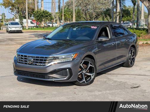 2020 Volkswagen Passat 2.0T R-Line