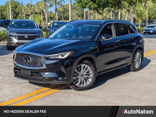 Black Obsidian 2023 INFINITI QX50 LUXE AWD