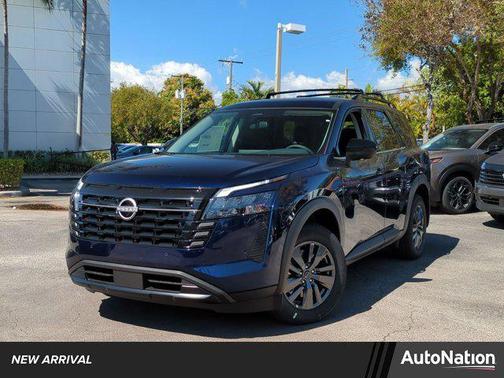 Deep Ocean Blue Pearl 2026 Nissan Pathfinder SV