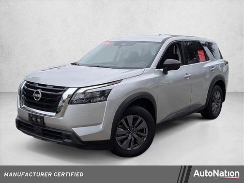 2024 Nissan Pathfinder S 4WD