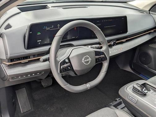 2025 Nissan ARIYA EVOLVE+