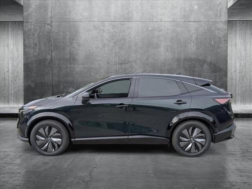 2025 Nissan ARIYA EVOLVE+