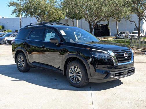2025 Nissan Pathfinder SV FWD