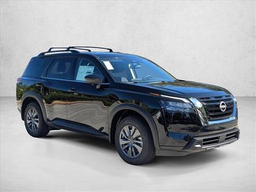 2025 Nissan Pathfinder SV FWD