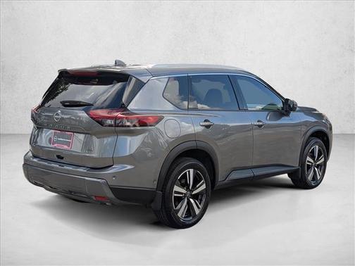 Gun Metallic 2025 Nissan Rogue SL