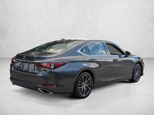 2022 Lexus ES 350 Base