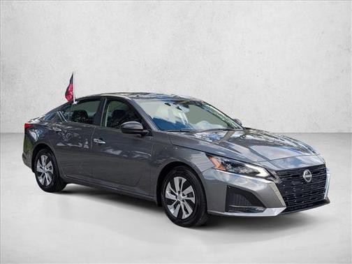 2024 Nissan Altima S FWD