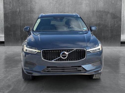 2019 Volvo XC60 T5 Momentum