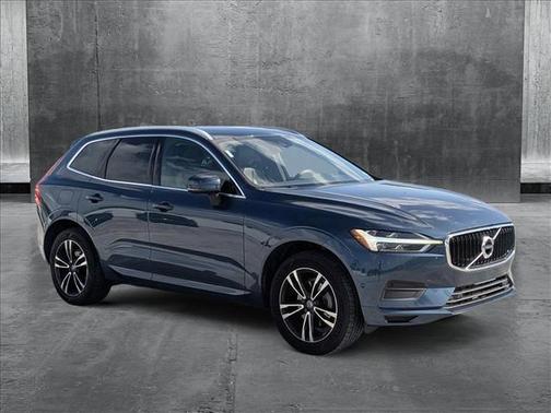 2019 Volvo XC60 T5 Momentum