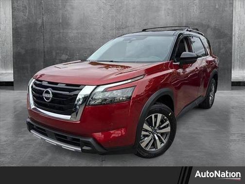 2025 Nissan Pathfinder SL FWD