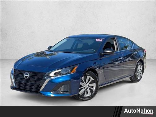 Deep Blue Pearl 2024 Nissan Altima S FWD