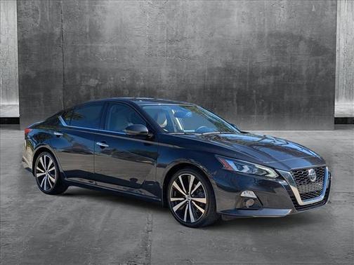 2019 Nissan Altima 2.5 Platinum