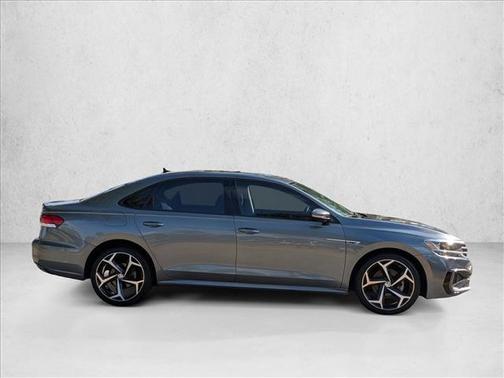Platinum Gray Metallic 2020 Volkswagen Passat 2.0T R-Line