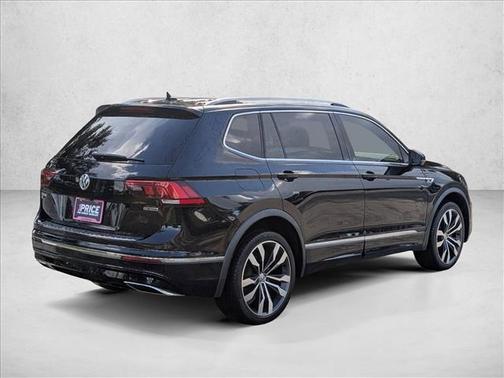 Deep Black Pearl 2019 Volkswagen Tiguan 2.0T SEL