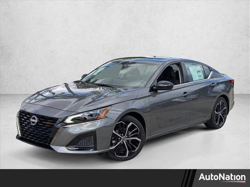 2025 Nissan Altima SR FWD