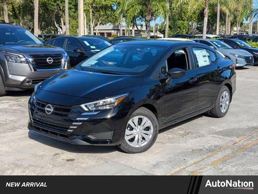 2025 Nissan Versa 1.6 S