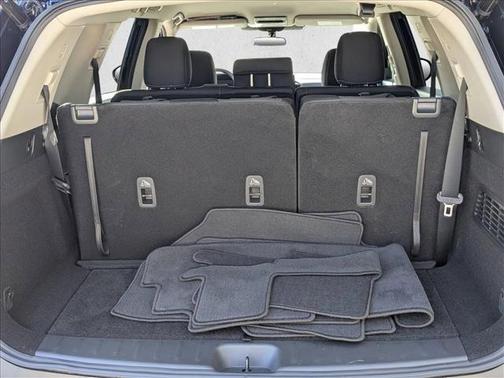 2025 Nissan Pathfinder SV FWD